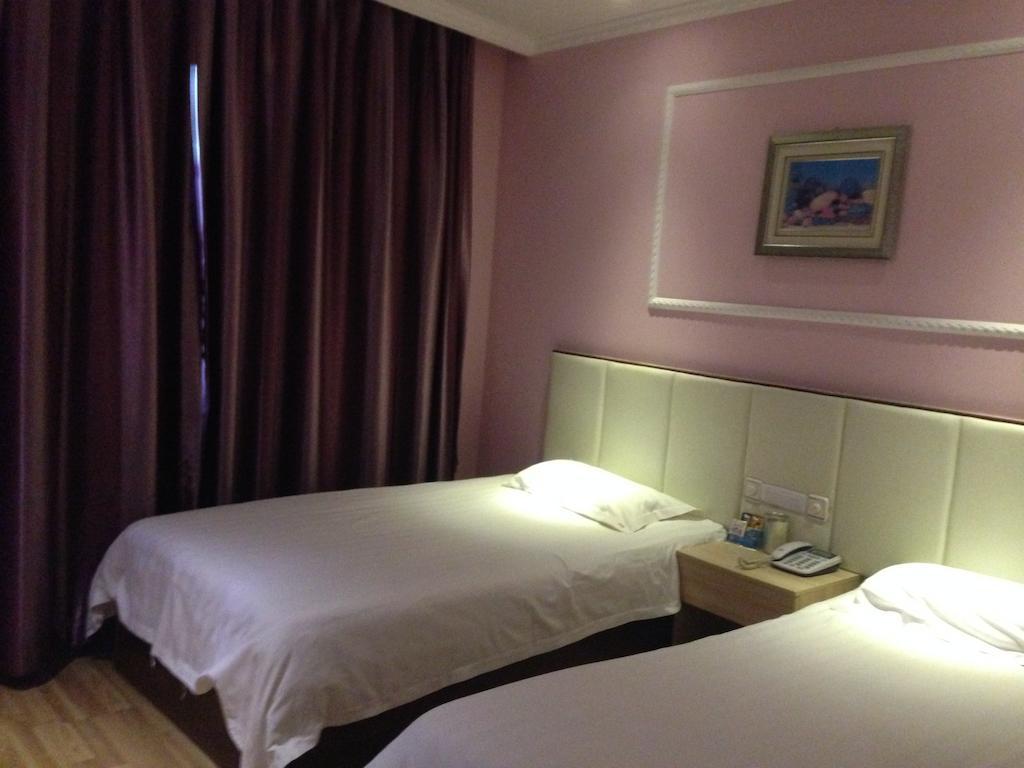 Fu Shan Wan Hotel Qingdao Zimmer foto